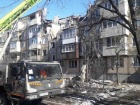 Россияне обстреляли жилые пятиэтажки в Харькове