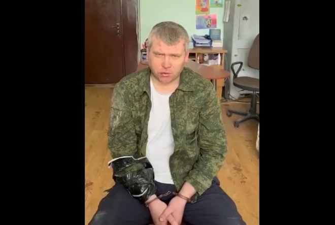 Российский летчик о бомбардировке мирных украинцев: “Я выполнял приказ” - фото