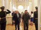 Борис Джонсон снова неожиданно прибыл в Киев