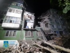 Ночью россияне ударили ракетой в жилую многоэтажку в Константиновке