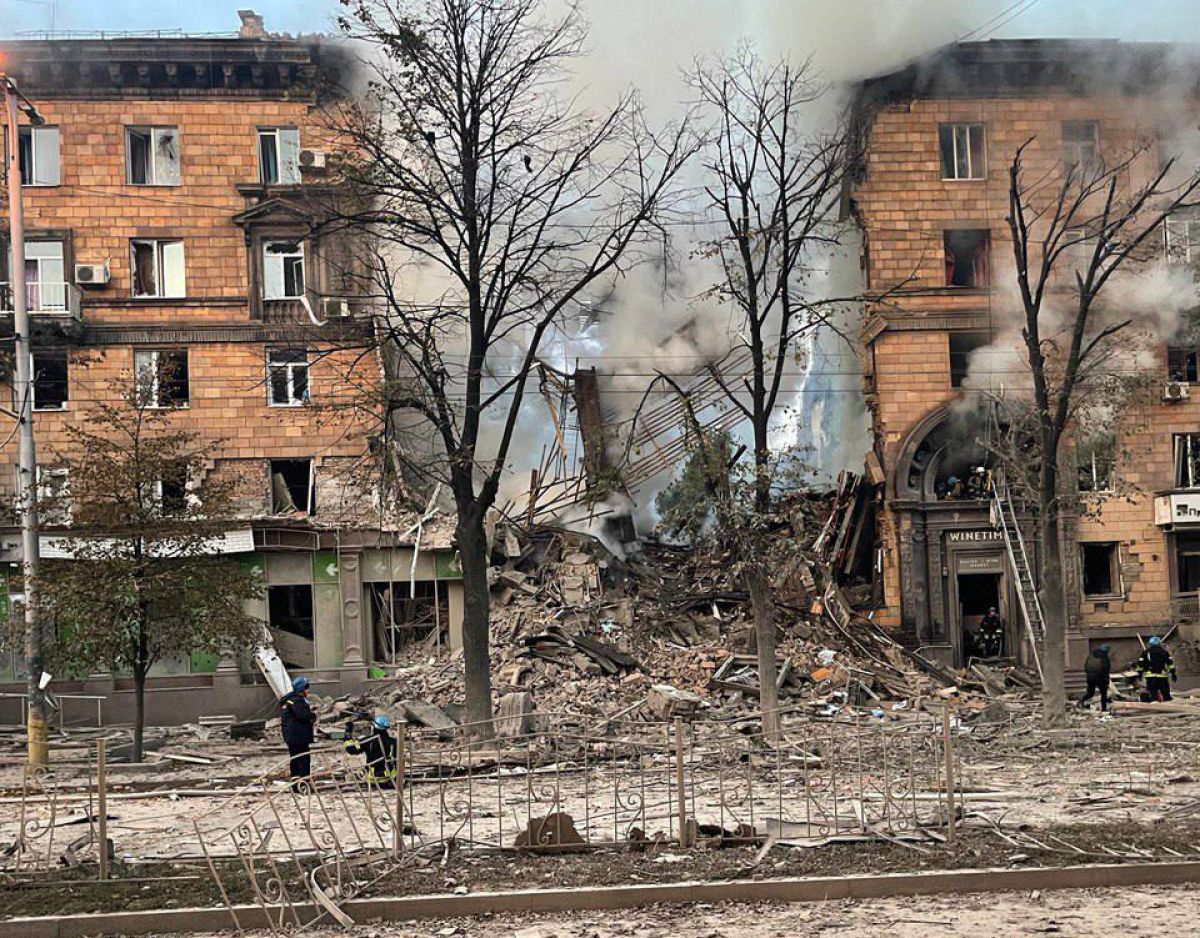 Обстрелы россиянами гражданских объектов за сутки, на утро 6 октября - фото