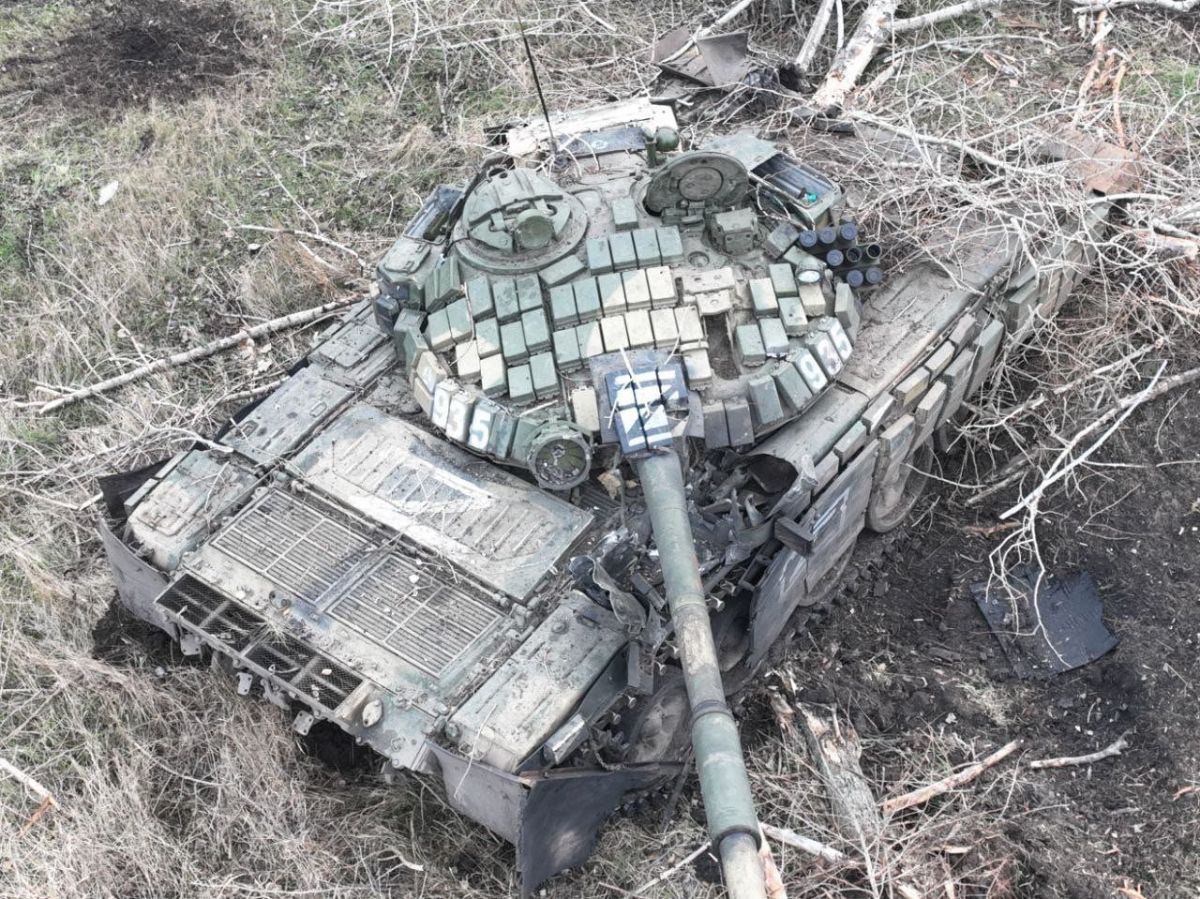 Нацгвардейцы уничтожили 3 танка и 2 БМП (фото) - фото