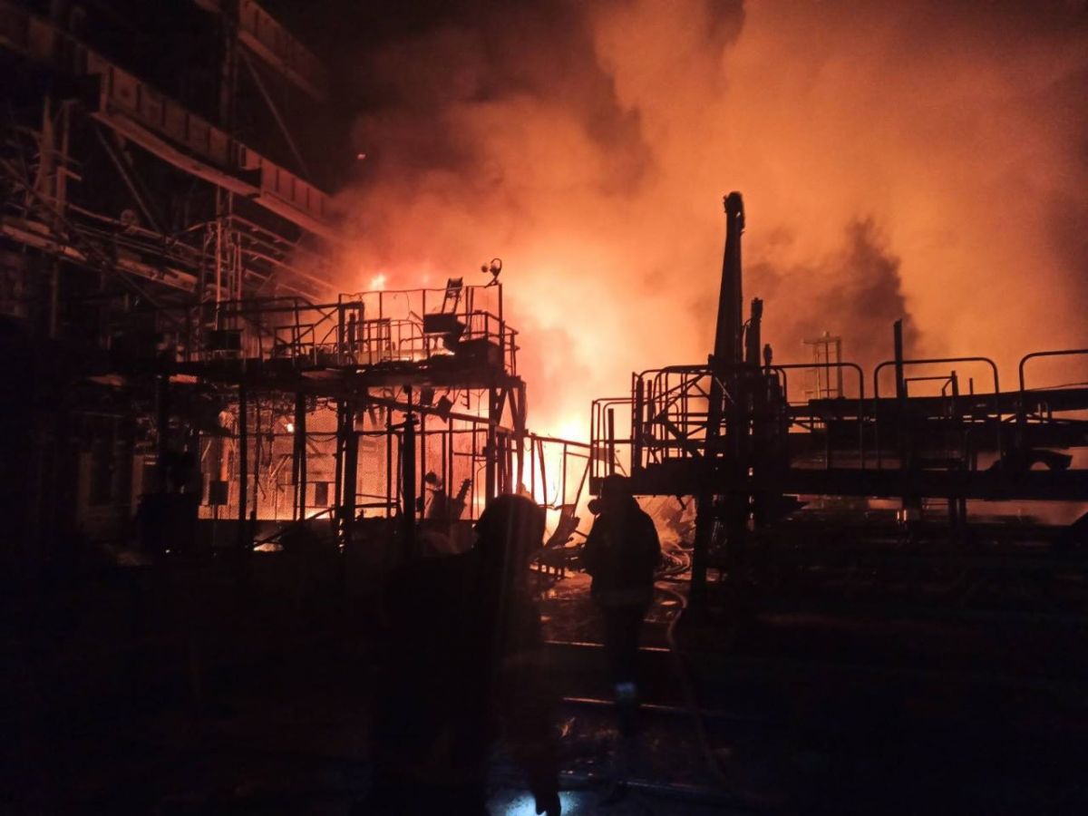 Рашисты ударили по инфраструктуре в Запорожье - фото