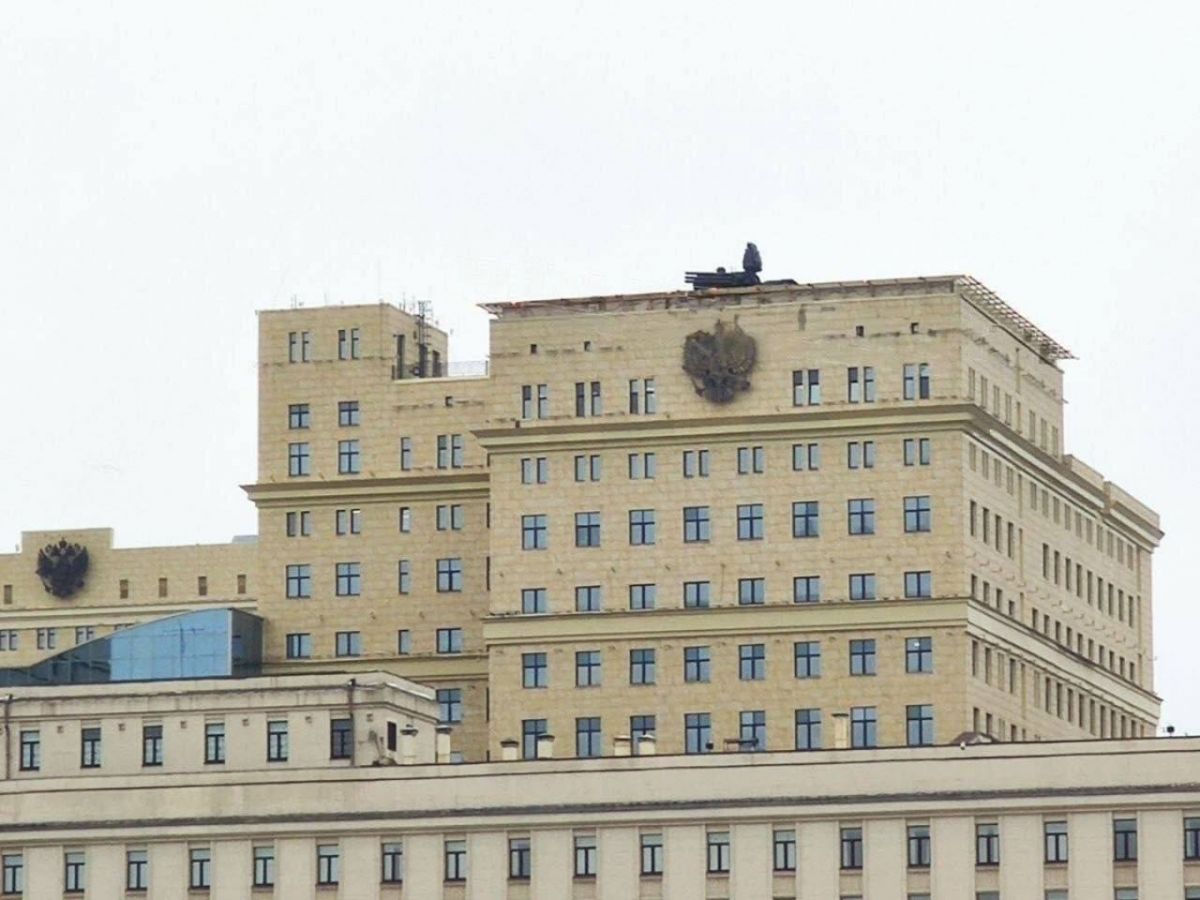 В москве на крышах устанавливают средства ПВО - фото