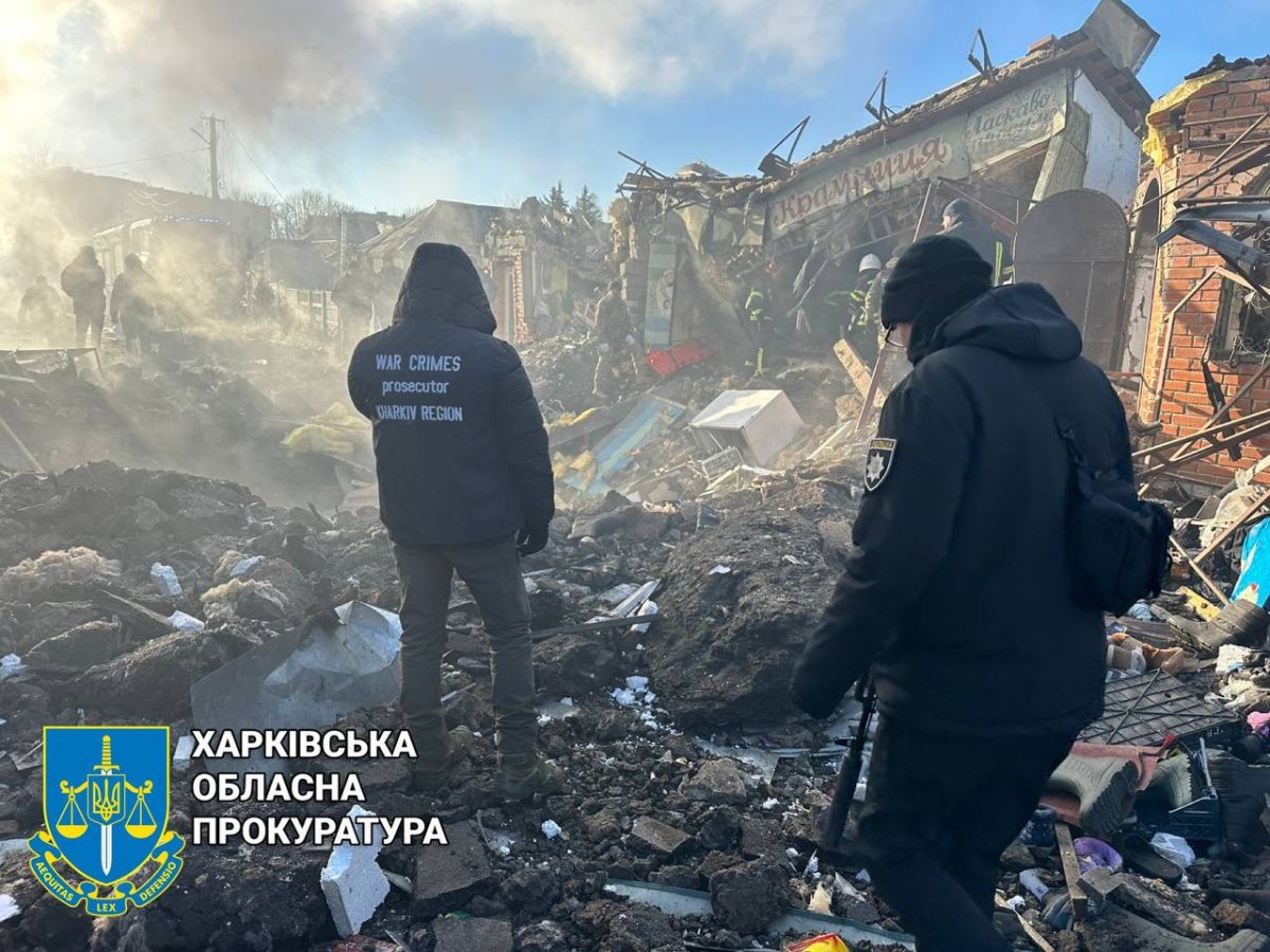 Возросло количество погибших в результате российского удара по пгт Шевченково - фото