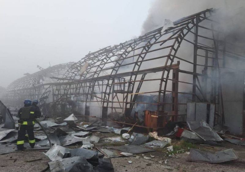 Террористы ударили ракетами и шахедами по Днепропетровщине - фото