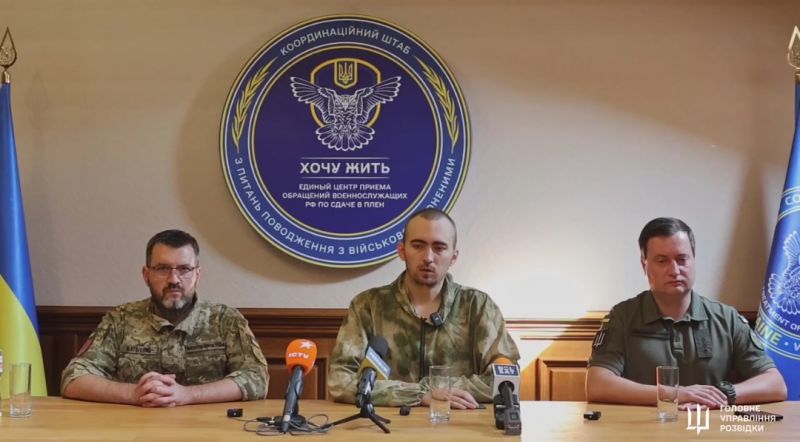 В результате спецоперации на сторону Украины перешел офицер армии рф и перевел в плен еще 11 оккупантов - фото