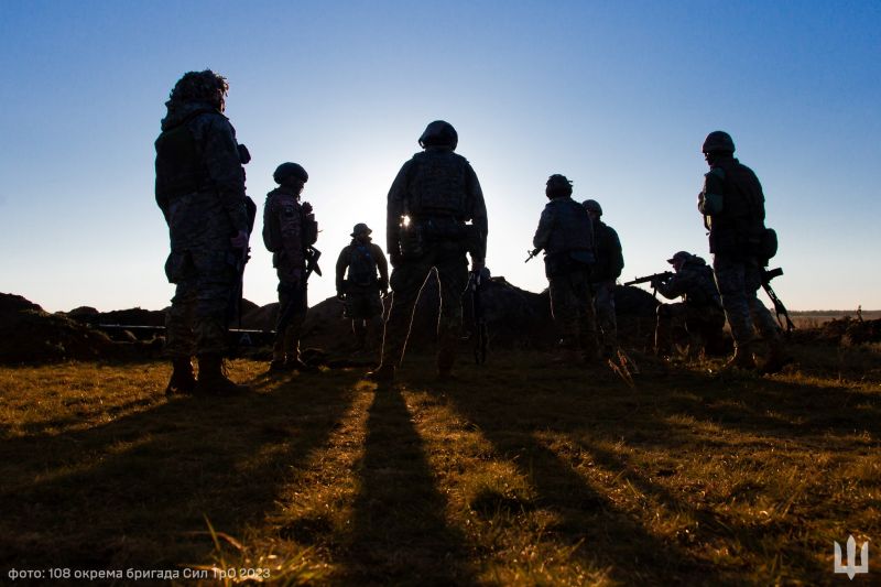 Война в Украине: оперативная информация на утро 18 ноября - фото