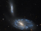 "Хаббл" показал блестящую пару галактик во взаимодействии