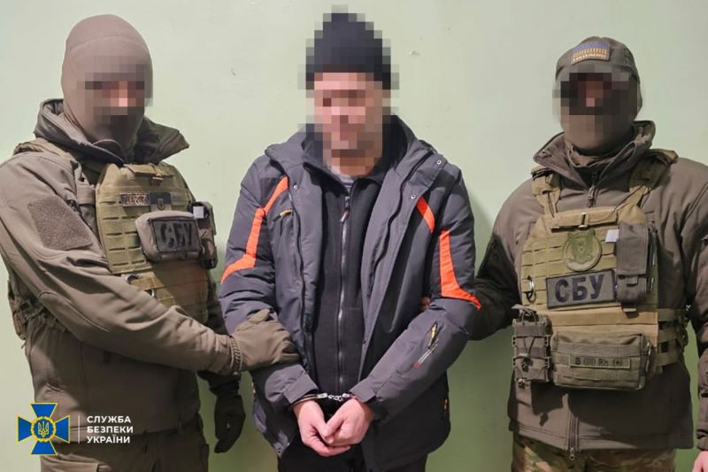 В Запорожье задержан агент, "охотившийся" на заводы ОПК и сосредоточения Сил обороны - фото