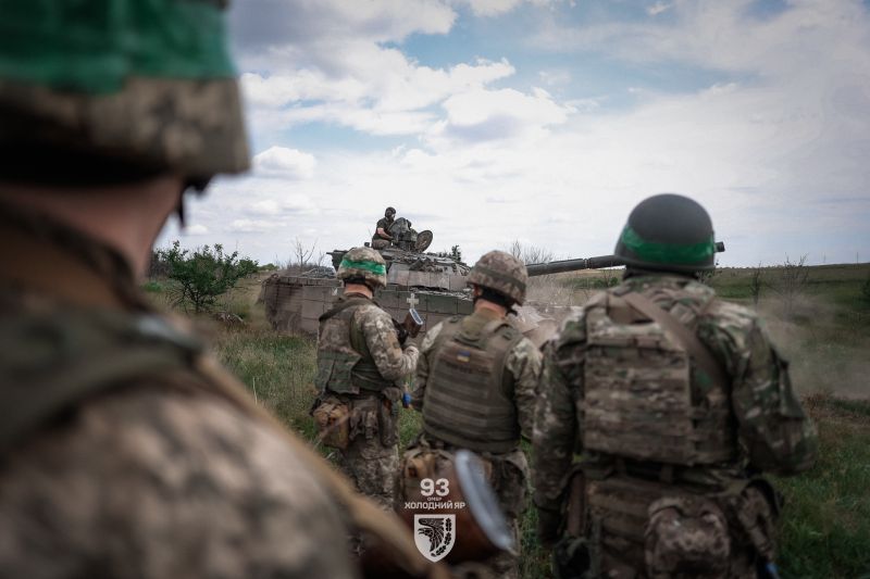 Война: ситуация на утро 830 суток широкомасштабной российской агрессии - фото