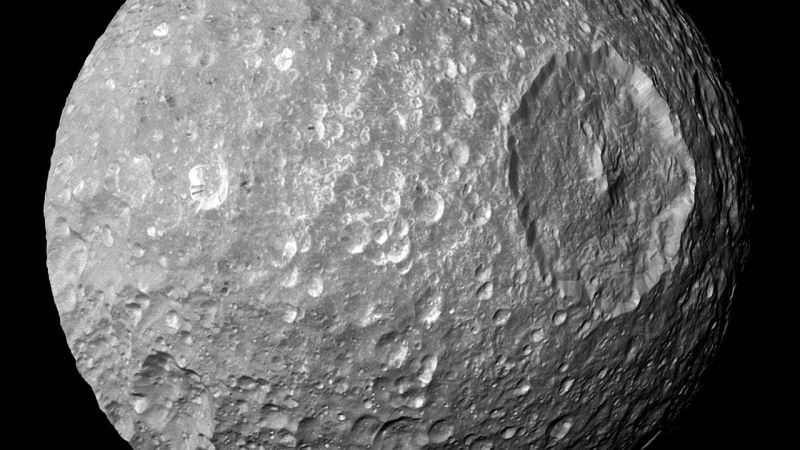 Ледяные спутники, такие как Мимас, могут скрывать кипящие океаны - фото